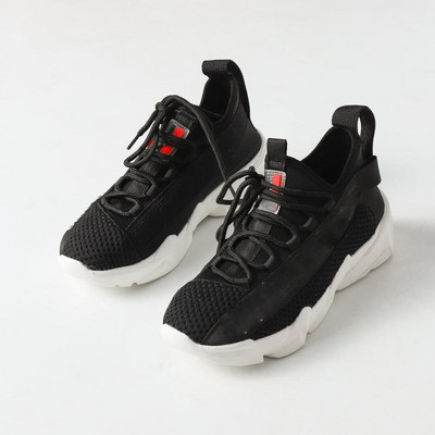 Αθλητικά αναπνεύσιμα πάνινα παπούτσια για γυναίκες με τραχιά σόλα