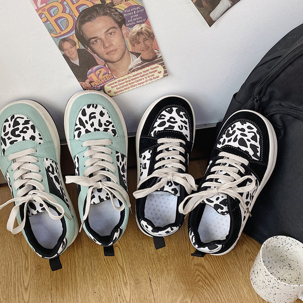 Adidași casual cu talpă plată și imprimeu animal