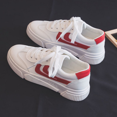 Γυναικεία sneakers άνοιξη-φθινόπωρο με επίπεδη σόλα και κορδόνια