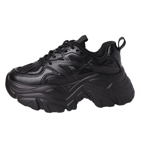 Γυναικεία αθλητικά παπούτσια με ψηλή σόλα