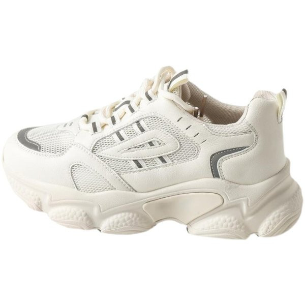 Μοντέρνα αθλητικά παπούτσια με τραχιά σόλα για γυναίκες