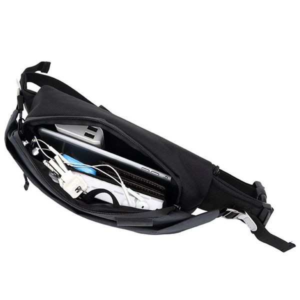 Muška svakodnevna torba za rame s prednjim patentnim zatvaračem