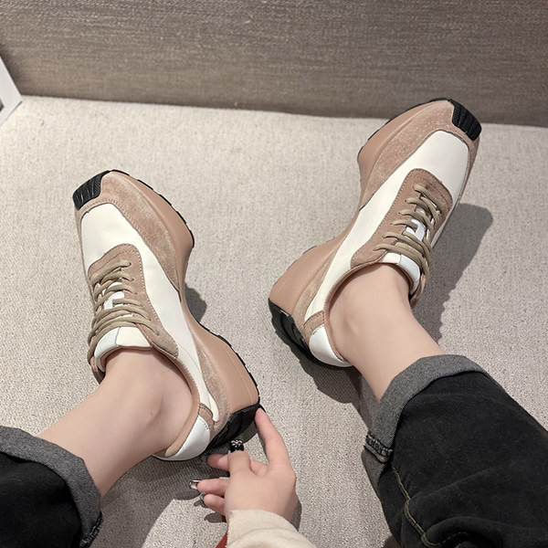 Tenisi dama din piele intoarsa ecologica cu talpa plata