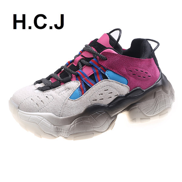 Μοντέρνα γυναικεία αθλητικά παπούτσια με κορδόνια και ψηλή σόλα