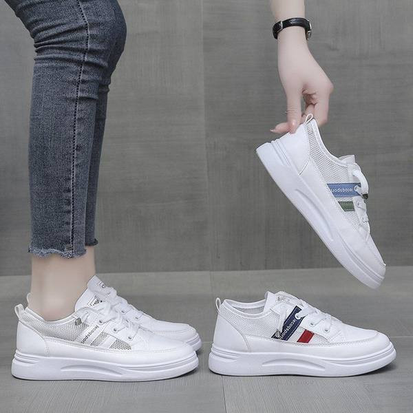 Νέο μοντέλο  αθλητικά παπούτσια  με τραχιά σόλα και επιγραφή για γυναίκες