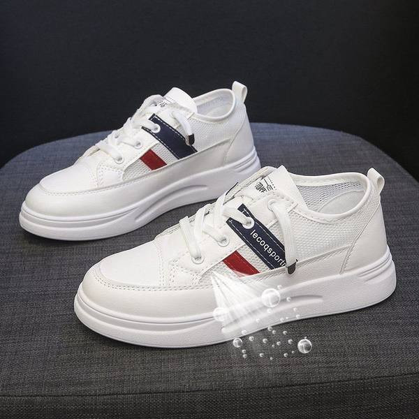 Νέο μοντέλο  αθλητικά παπούτσια  με τραχιά σόλα και επιγραφή για γυναίκες