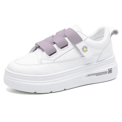 Γυναικεία αθλητικά παπούτσια με χρωματιστά κορδόνια,  velcro και κέντημα