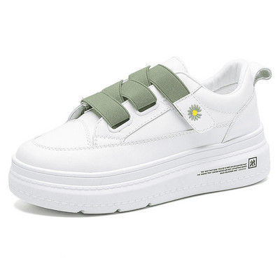 Γυναικεία αθλητικά παπούτσια με χρωματιστά κορδόνια,  velcro και κέντημα