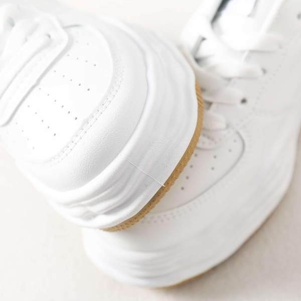 Casual αθλητικά παπούτσια από διάτρητο οικολογικό δέρμα με κορδόνια