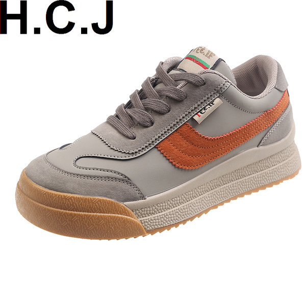 Casual γυναικεία αθλητικά παπούτσια με κορδόνια - μπεζ και γκρι χρώμα