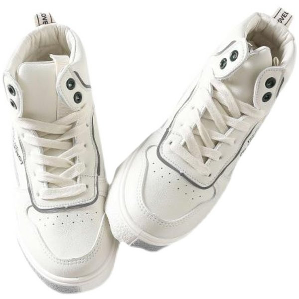 Φθινοπωρινά ψηλά αθλητικά παπούτσια από οικολογικό δέρμα με κορδόνια