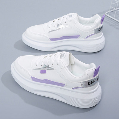 Νέο μοντέλο αθλητικά παπούτσια με ψηλή σόλα κορδόνια και επιγραφή για γυναίκες