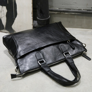 Мъжка чанта с цип от еко кожа изчистен модел