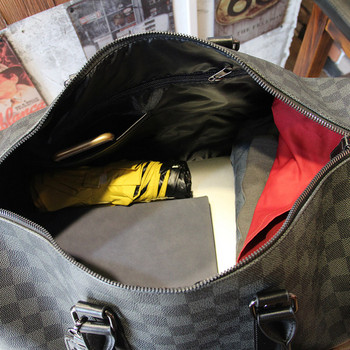 Мъжка модерна чанта широк модел с цип