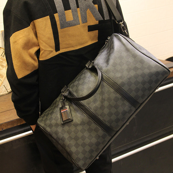 Ανδρική μοντέρνα τσάντα φαρδύ μοντέλο με φερμουάρ