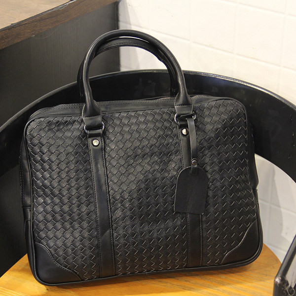 Μοντέρνα αντρική τσάντα από οικολογικό δέρμα με φερμουάρ