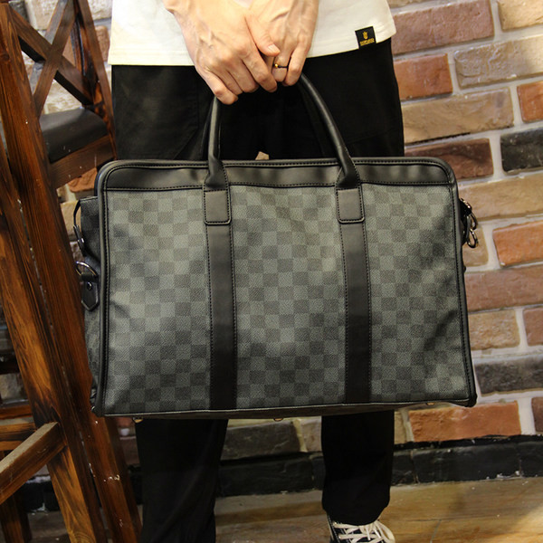 Geanta pentru barbati topical model larg cu maner scurt si lung