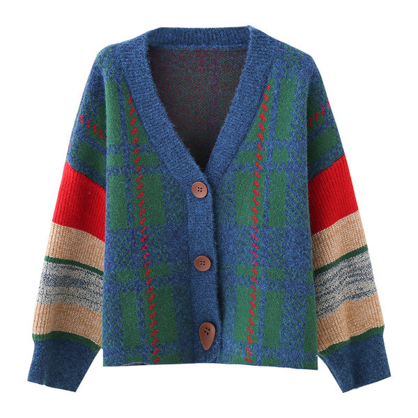 Palton scurt de dama cu decolteu spitz - model larg