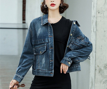 Γυναικείο casual τζιν μπουφάν με κέντημα και κουμπιά