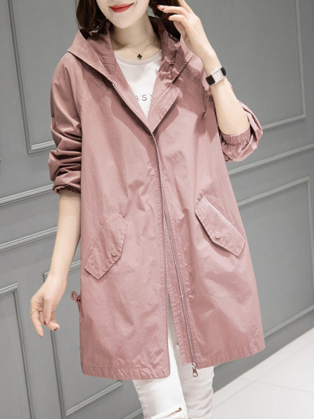 Dugačka ženska jakna s kapuljačom i džepovima