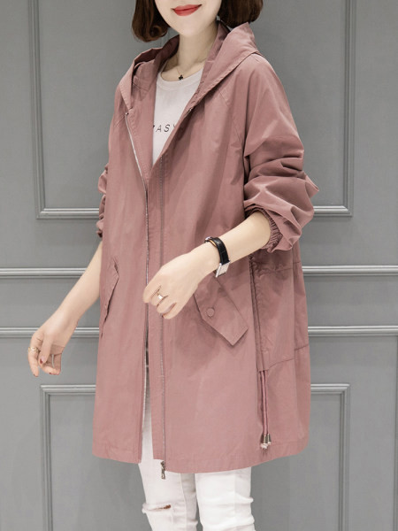 Dugačka ženska jakna s kapuljačom i džepovima