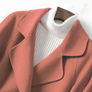 Γυναικείο μακρύ παλτό χωρίς κούμπωμα κατάλληλο για το φθινόπωρο