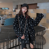 Μοντέρνο γυναικείο τζιν μπουφάν με κουμπιά φαρδύ μοντέλο