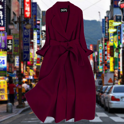 Κομψό γυναικείο μπουφάν μακρύ ίσιο μοντέλο με ζώνη