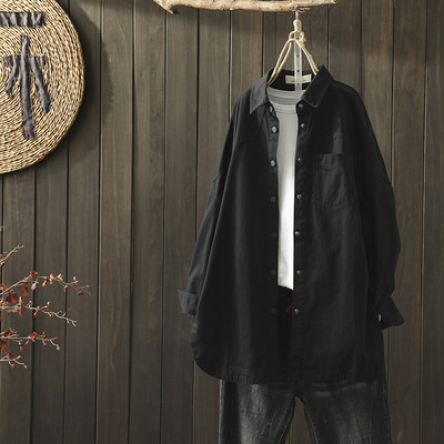 Μοντέρνο γυναικείο λεπτό μπουφάν με κουμπιά και τσέπη