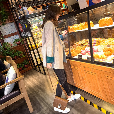 Jachetă lungă de damă fără închidere