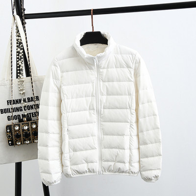 Ελαφρύ γυναικείο μπουφάν για το φθινόπωρο και το χειμώνα - μεγάλα μεγέθη