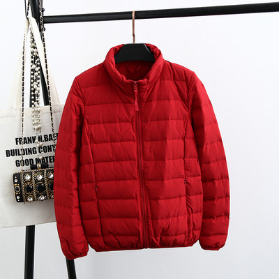 Ελαφρύ γυναικείο μπουφάν για το φθινόπωρο και το χειμώνα - μεγάλα μεγέθη