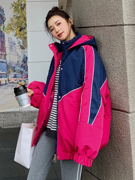 Ženska casual jakna s kapuljačom - široki model