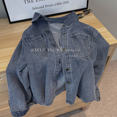 Γυναικείο τζιν μπουφάν - πουκάμισο με κουμπιά