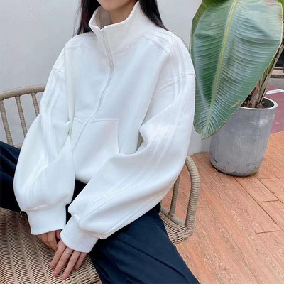 Γυναικείο κοντό καθηνερινό μπουφάν κατάλληλο