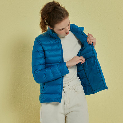 Γυναικείο μπουφάν νέου μοντέλου κατάλληλο για χειμώνα με φερμουάρ και κουκούλα