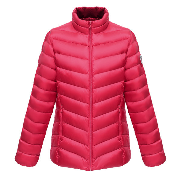 Jachetă modernă potrivită pentru iarnă cu fermoar