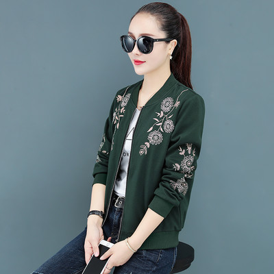 Γυναικείο φούτερ με χαμηλό γιακά και κέντημα