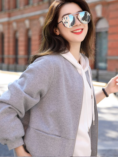 Φούτερ καθημερινό με τσέπες και φερμουάρ σε διάφορα χρώματα