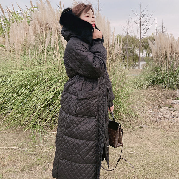 Geaca lunga dama cu buzunare si puf eco pe gluga