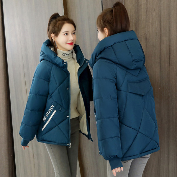 Γυναικείο μπουφάν για φθινόπωρο και χειμώνα με κουκούλα