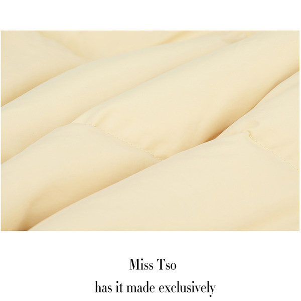 Jachetă scurtă de iarnă pentru femei cu glugă