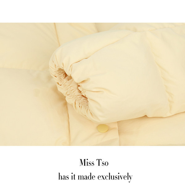 Jachetă scurtă de iarnă pentru femei cu glugă