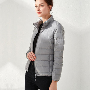 Εξαιρετικά ελαφρύ μπουφάν φθινοπώρου -χειμώνα - με ή χωρίς κουκούλα