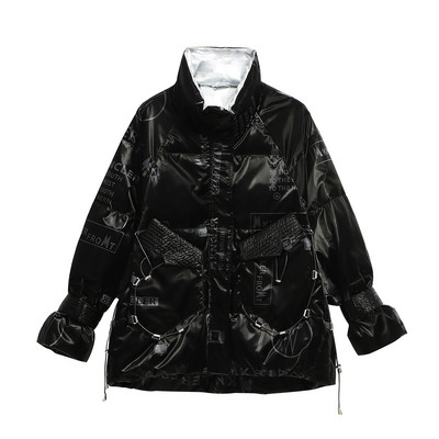 Μοντέρνο γυναικείο μπουφάν με επιγραφές και ψηλό γιακά