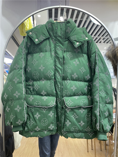 Κομψό γυναικείο χειμερινό μπουφάν με κουκούλα και τσέπες