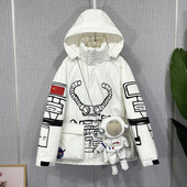 Geaca de dama de actualitate cu aplicatie model lat cu gluga