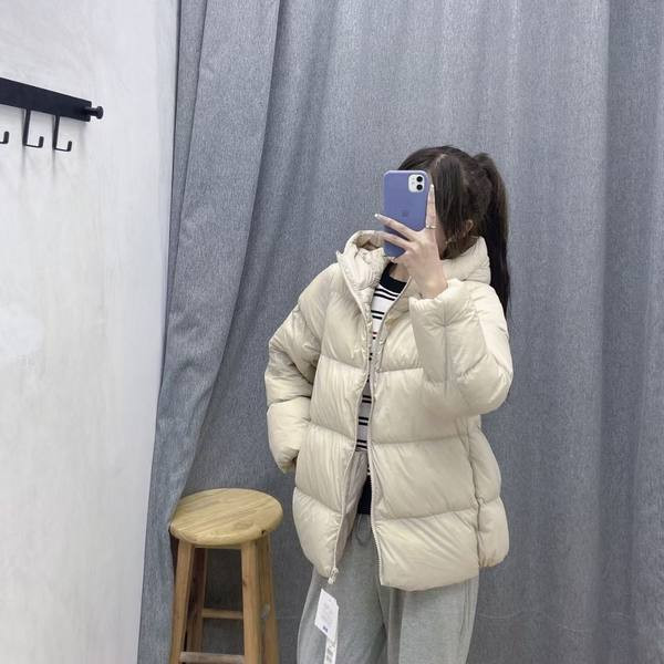 Geaca de dama cu puf si gluga