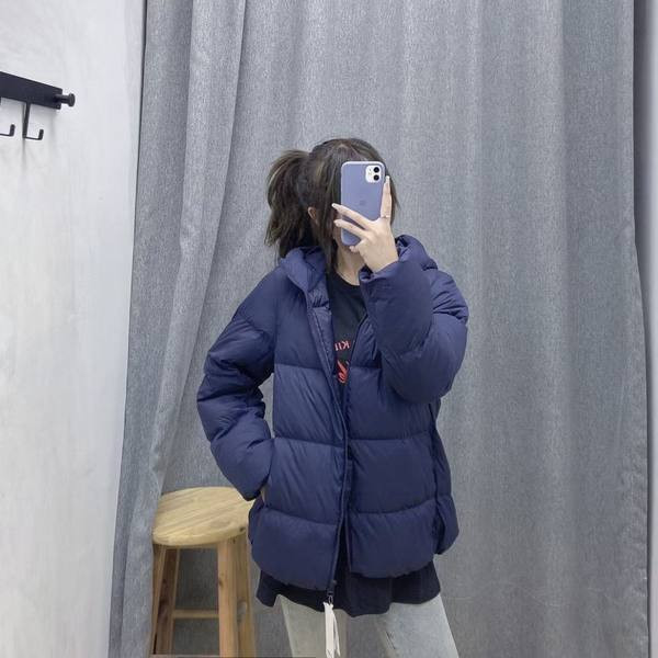 Geaca de dama cu puf si gluga