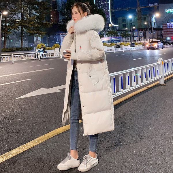 Geacă lungă de iarnă cu glugă și puf